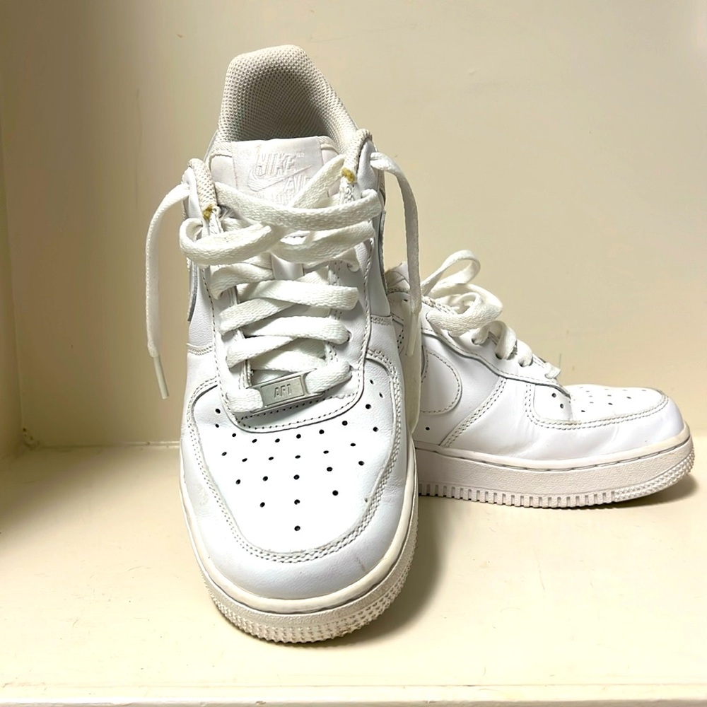 Ladies Nike Air Jordan Low Tops